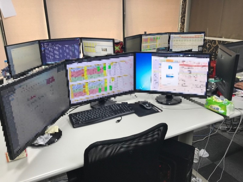 ▲洗錢水房均以電腦監控、操作(圖/記者鄧力軍翻攝)