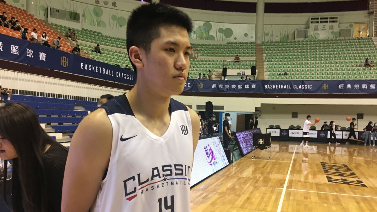 ▲我國旅美好手林庭謙今(21)日成為新科中國CBA選秀探花。（NOWnews資料照／鍾東穎攝）