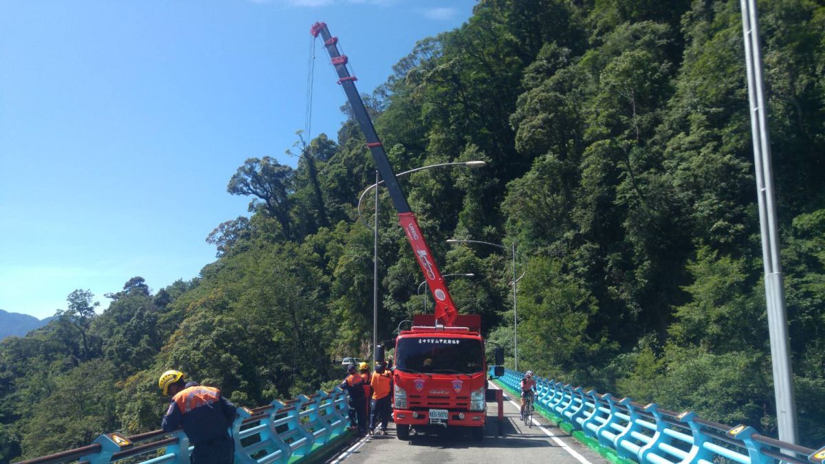 ▲楊男前往台中大雪山森林遊樂區未回家，家屬恐發生意外報警協助，警消歷經4天搜尋，在大雪山一處橋下發現楊男遺體(圖／民眾提供2020.8.16)