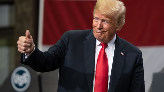 ▲川普競選團隊提出施政綱領，目標停止依賴中國。川普也在演講中表示，下個任期要對中國更強硬。（圖／翻攝自 CNBC ）