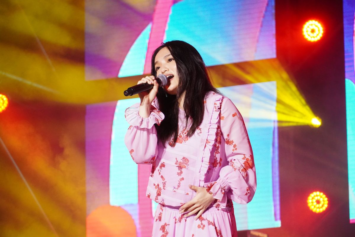 ▲徐佳瑩不敢動感唱跳，因為要給肚裡的兒子安全的「避震系統」。（圖／台南市觀光傳播局提供）