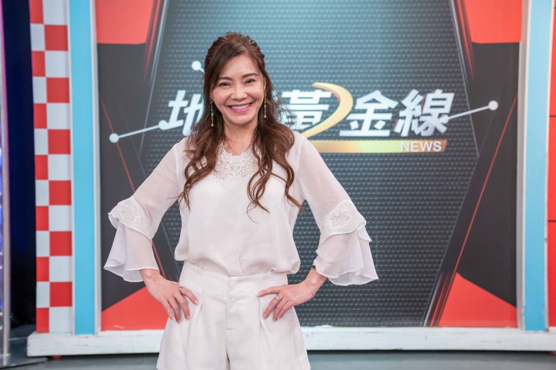 高速公路曾遇三寶亂超車 女星愛車失控打滑撞成廢鐵