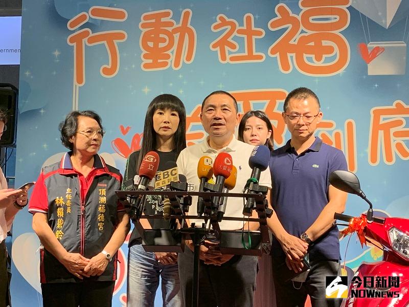 ▲談到九二共識，侯友宜認為，改變的過程當中會面臨舊有體制的挑戰，在調整的步伐上千萬不要懦弱，該改就要改。(圖/記者康子仁攝)