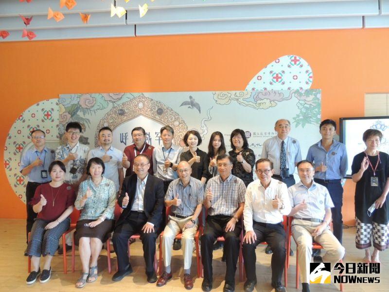 ▲故宮策畫完整大型清代藏傳佛教藝術展出,院長吳密察與文化部次長蕭宗煌、嘉義縣府藝文連結由南部院區首展。(圖/記者任禮清攝 2020.08.18)