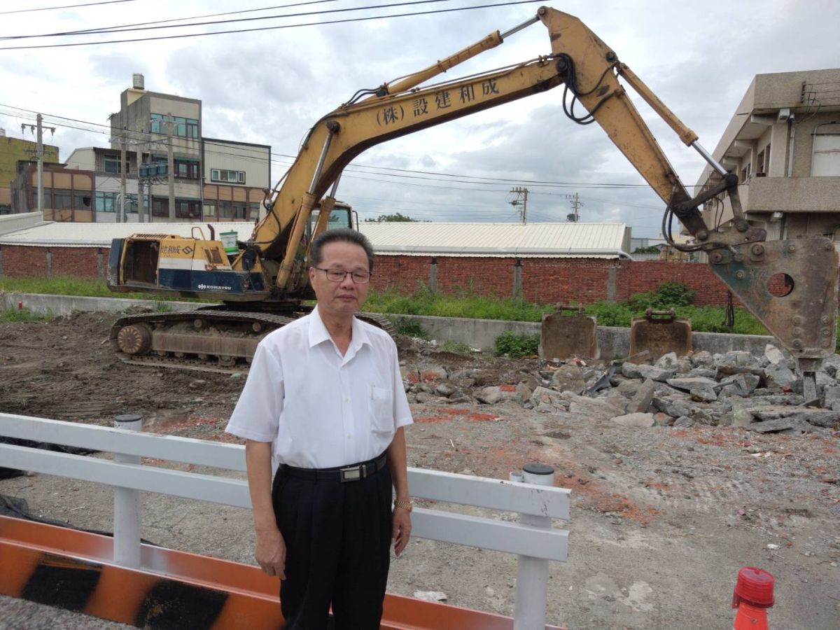 ▲伸港鄉公所興建納塔骨工程弊案，鄉長曾煥彰涉嫌向二名承攬廠商收取近1400萬元回扣。（圖／曾煥彰臉書）