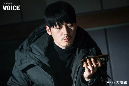 ▲張赫傑在節目重現《VOICE》影子拳,分數卻輸對手。(圖/八大) ▲張赫傑在節目重現《VOICE》影子拳,分數卻輸對手。(圖/八大)