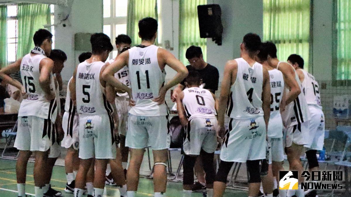 ▲曾旅美2年的「東山戰神」邱子軒今夏返台轉戰UBA加入義守大學，不過目前加入中華白集訓，未前來花蓮參與菁英盃，。（圖／鍾東穎攝 ,2020.08.21）