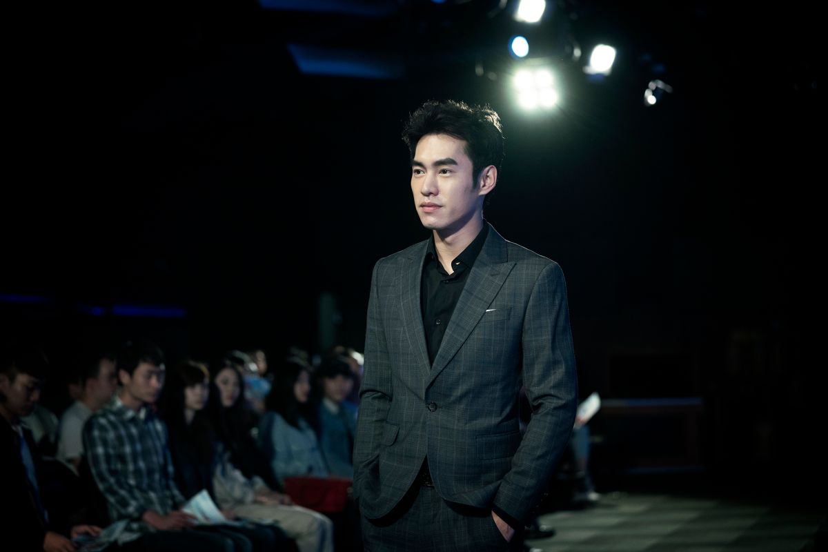 ▲張書豪在《腦波小姐》有臉部扭曲演出。（圖 / 麗象影業提供）