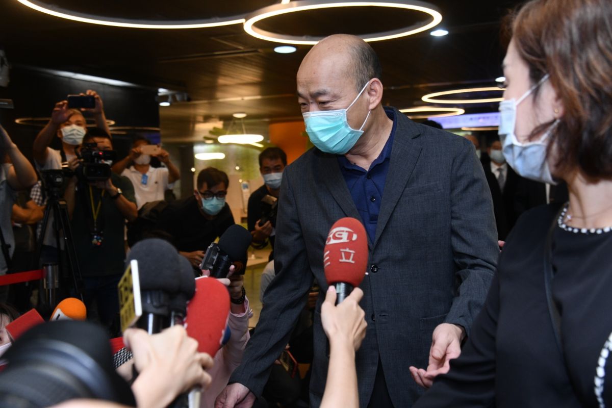 ▲前高雄市長韓國瑜23日上午出席前行政院長郝柏村的追思會。（圖／記者林柏年攝,2020.8.23）