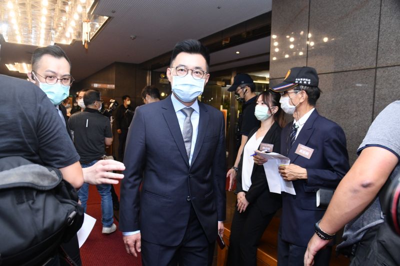 國民黨青年自嘲寧投 江 自盡朱立倫若大勝關鍵在22 要聞 Nownews今日新聞 國民黨青年自嘲寧投 江 自盡朱立倫若大勝關鍵在22 要聞 Nownews今日新聞