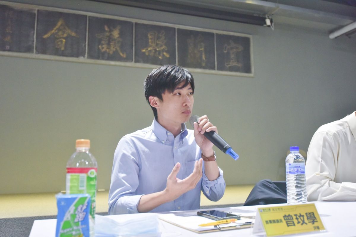 ▲時任時代力量苗栗縣議員曾玟學，23日晚間在臉書上宣布退出時代力量。（圖／翻攝曾玟學臉書）