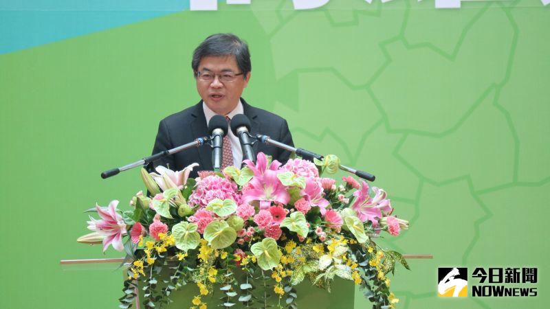 ▲行政院秘書長李孟諺擔任高雄市長交接典禮的監誓人。(圖/記者鄭婷襄攝,2020.08.24)