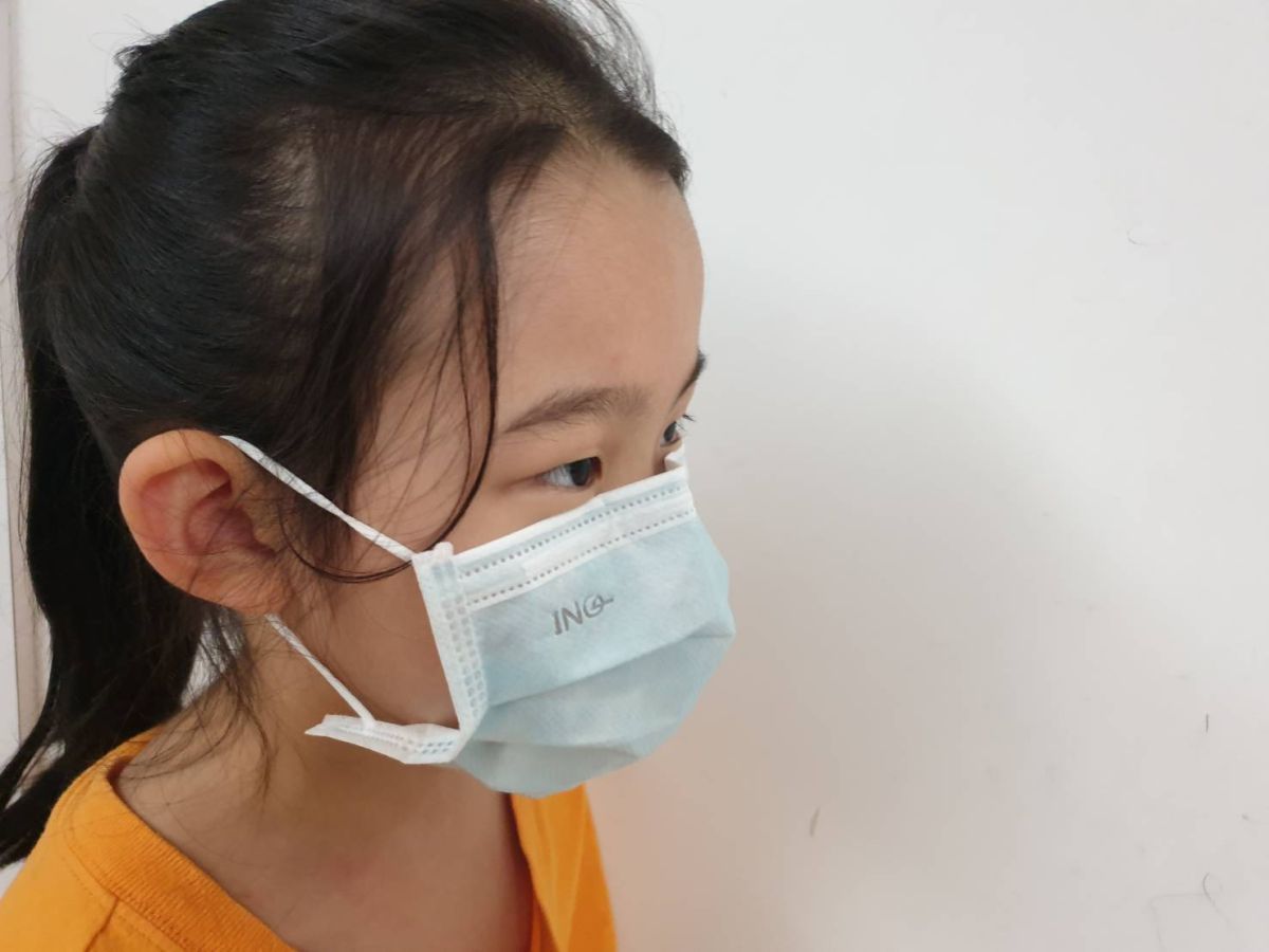 ▲中央流行疫情指揮中心今（24）天下午表示，8歲以下的小兒口罩，可透過網路與四大超商實名登記預購。（圖／記者許家禎拍攝）