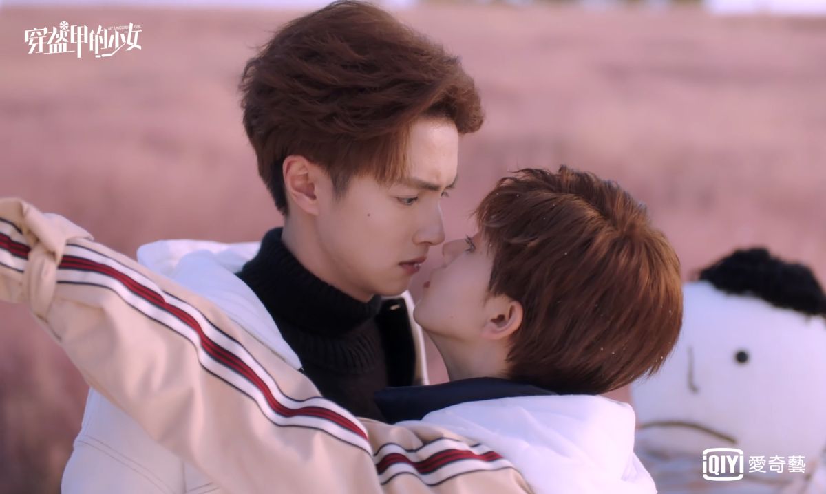 ▲官鴻、陳瑤（右）上演雪地浪漫初吻。（圖 / 愛奇藝台灣站提供）
