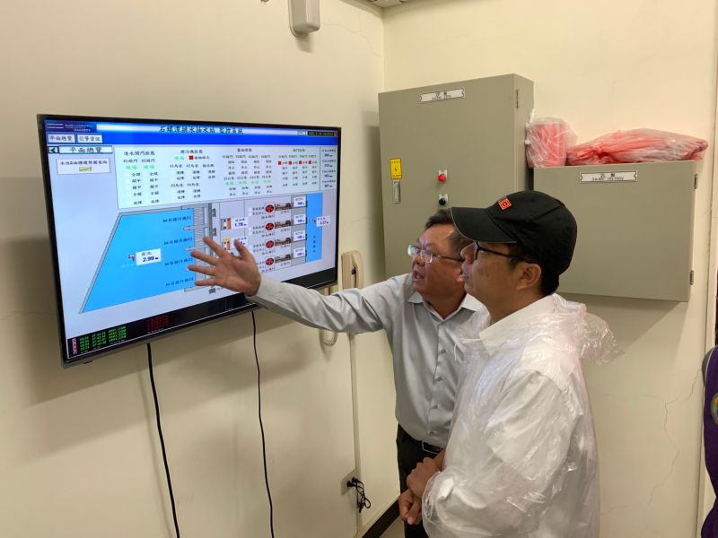 ▲高雄市長陳其邁視察石螺潭抽水站。（圖／高雄市政府提供）