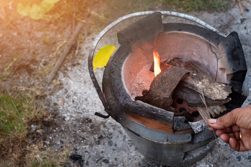 ▲相信在台灣長大的我們，從小到大都聽過許多除穢、避邪的方法，但有五招是從古流傳至今，還是很有用的祕法，你一定要知道。（圖／shutterstock）