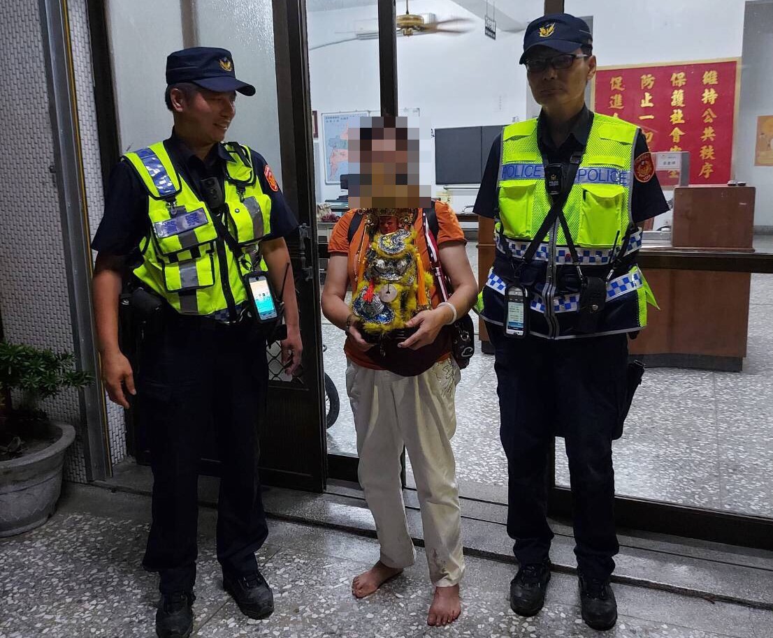 ▲家住板橋區的陳姓婦人獨自搭乘高鐵南下到太保站，卻流落北港街頭。（圖／記者蘇榮泉翻攝，2020.08.26）