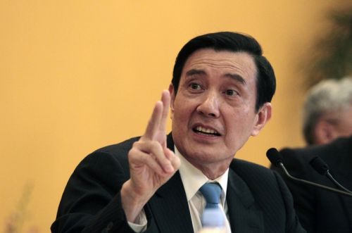 馬英九狠心切割周美青、馬以南！老友楊渡引「這首詞」爆共鳴