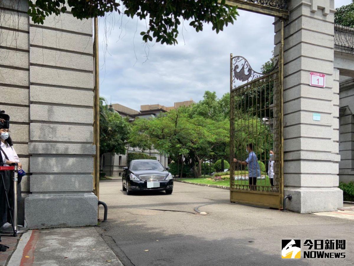 ▲總統蔡英文今（28日）中午在台北賓館宴請民進黨籍立委，傳會中是要討論美豬、美牛相關議題。