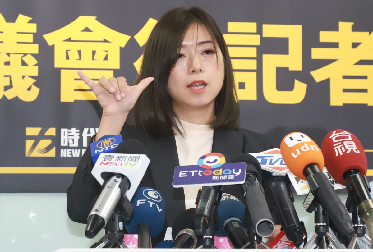 ▲時代力量黨主席高鈺婷，在上任後剛滿兩個月不久，就無預警透過聲明表示辭去黨主席一職。(圖/記者葉政勳攝，2020.08.29)