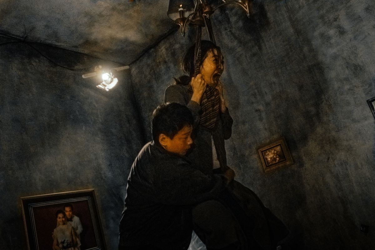 ▲《馗降：粽邪2》後製邪靈肆虐恐怖場景，真實引來「阿飄」。（圖／華影）