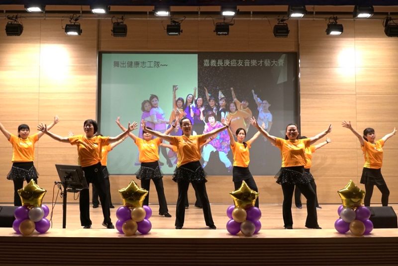 ▲嘉義長庚醫院辦癌友歌唱才藝大會。(圖/長庚醫院提供)
