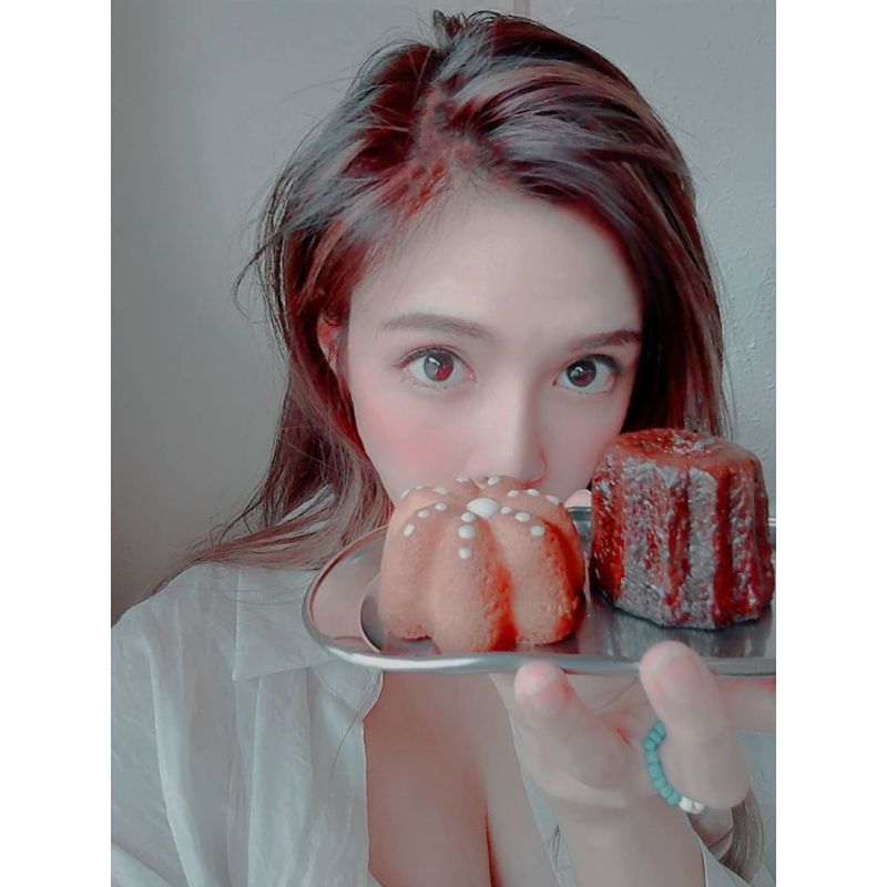 ▲夏宇童辣曬白嫩北半球。(圖/夏宇童IG)