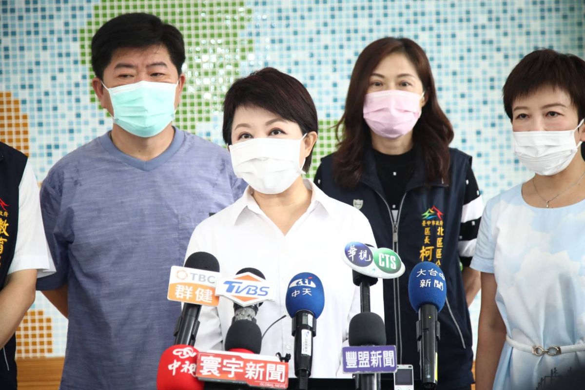 ▲市長盧秀燕表示，台中市有制定「台中市食品安全衛生管理自治條例」，已實施三年，瘦肉精一律「零檢出」。(圖／柳榮俊攝2020.8.31)