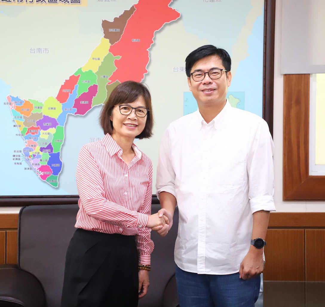 ▲高雄市長陳其邁今（31）日上午首度到高雄市議會拜會議長曾麗燕。（圖／高雄市議會提供）