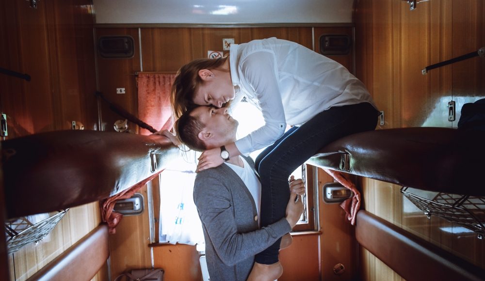  ▲在愛情與婚姻中，最重要的抉擇方向，就是妳交往的對象與妳「契合」。（圖／Shutterstock）