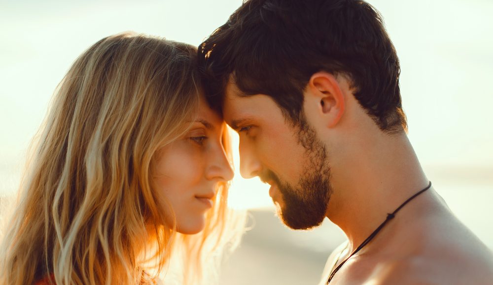  ▲7 個男人「真的愛上了」特徵，幫妳驗證一下這段關係有沒有機會吧！（圖／Shutterstock）