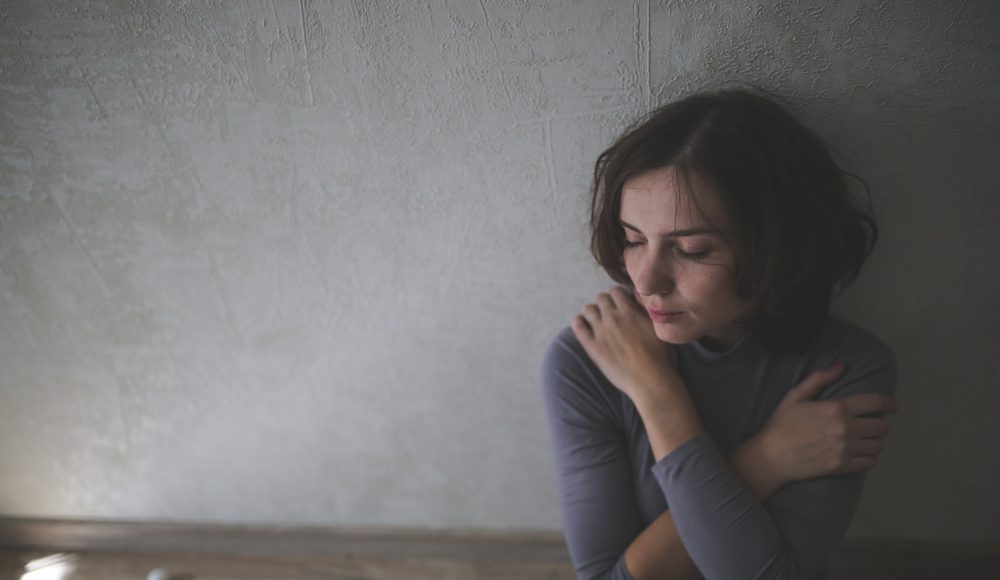  ▲如果妳有所保留，妳不會傾全力付出愛，相對來說，妳也不會得到對方傾全力的愛。（圖／Shutterstock）