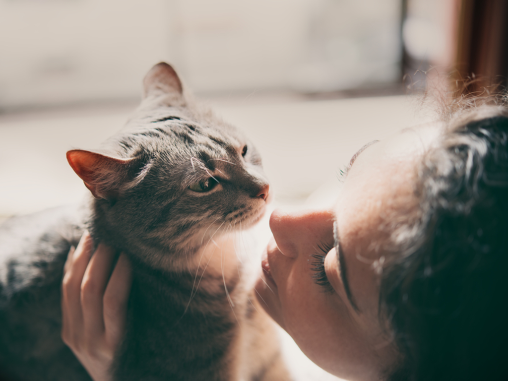 不少人都以為會養寵物的人很有愛心，這要看主人背後的心理需求而定。（圖／Shutterstock）