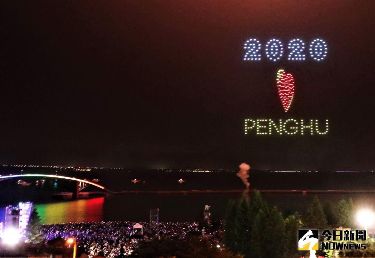 ▲8月份入境澎湖人數再創新高，根據縣府統計海空29萬9544人，與去年8月相比多了近9成，亦創歷年的單月新高。（圖／記者張塵攝，2020.09.01）