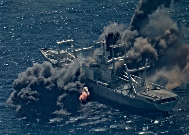 環太平洋軍演落幕　美艦隊釋出飛彈「擊沈靶船」演習影片
