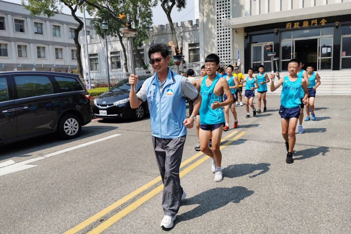 ▲2020離島縣聯合運動會聖火傳遞至金門。(圖/記者蔡若喬攝)