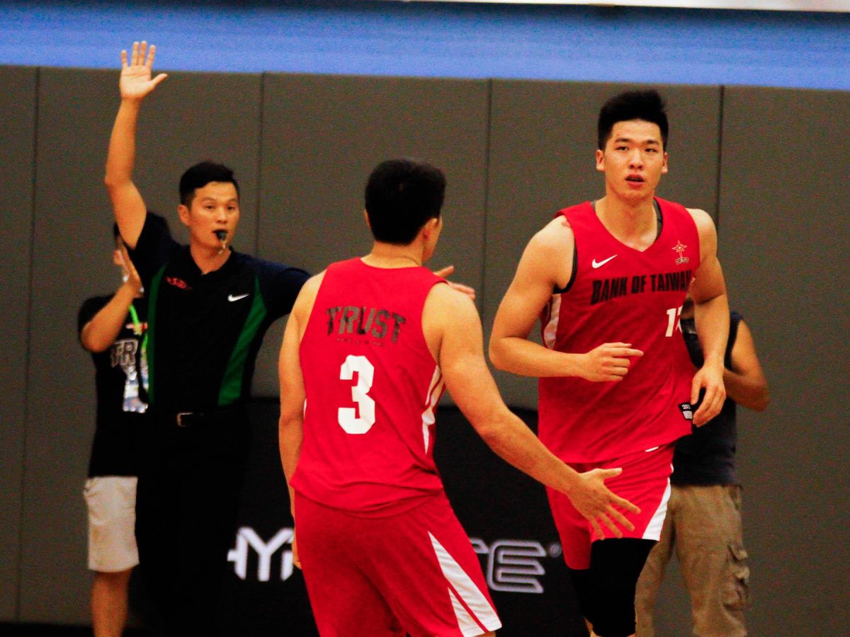 ▲台灣銀行蘇士軒(右)（圖／林建嘉攝，2020.09.02）