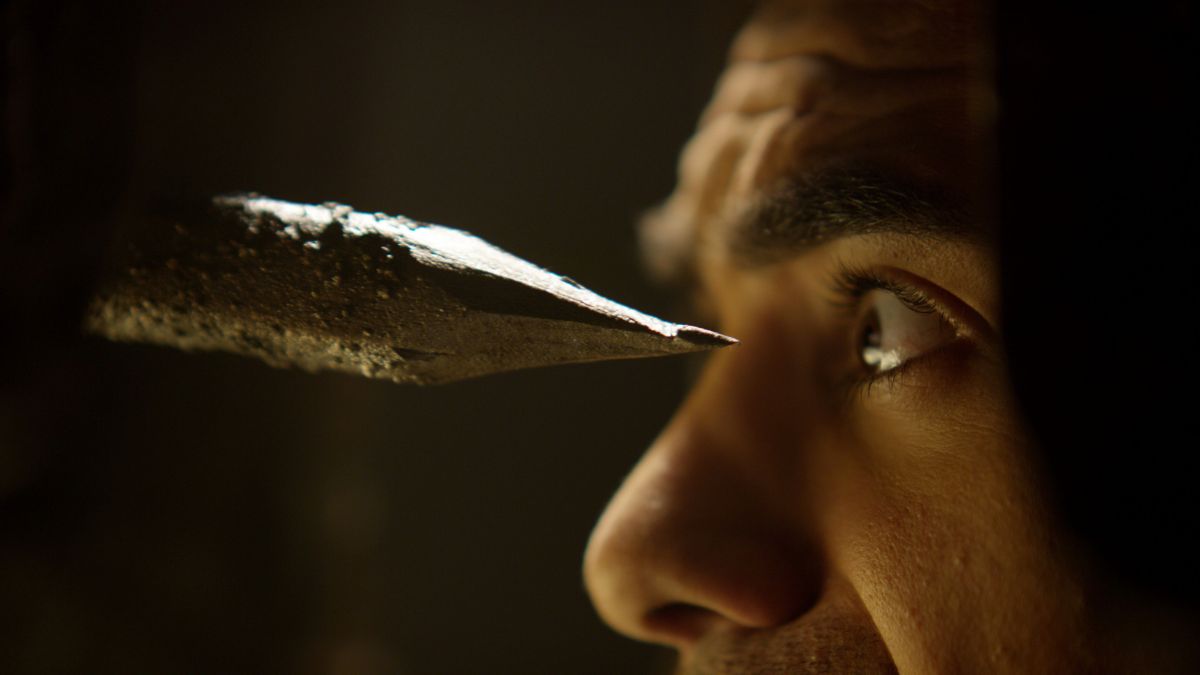 ▲「鐵針棺材」超限制級密室機關，讓網友嚇到皮皮挫。（圖／威視）