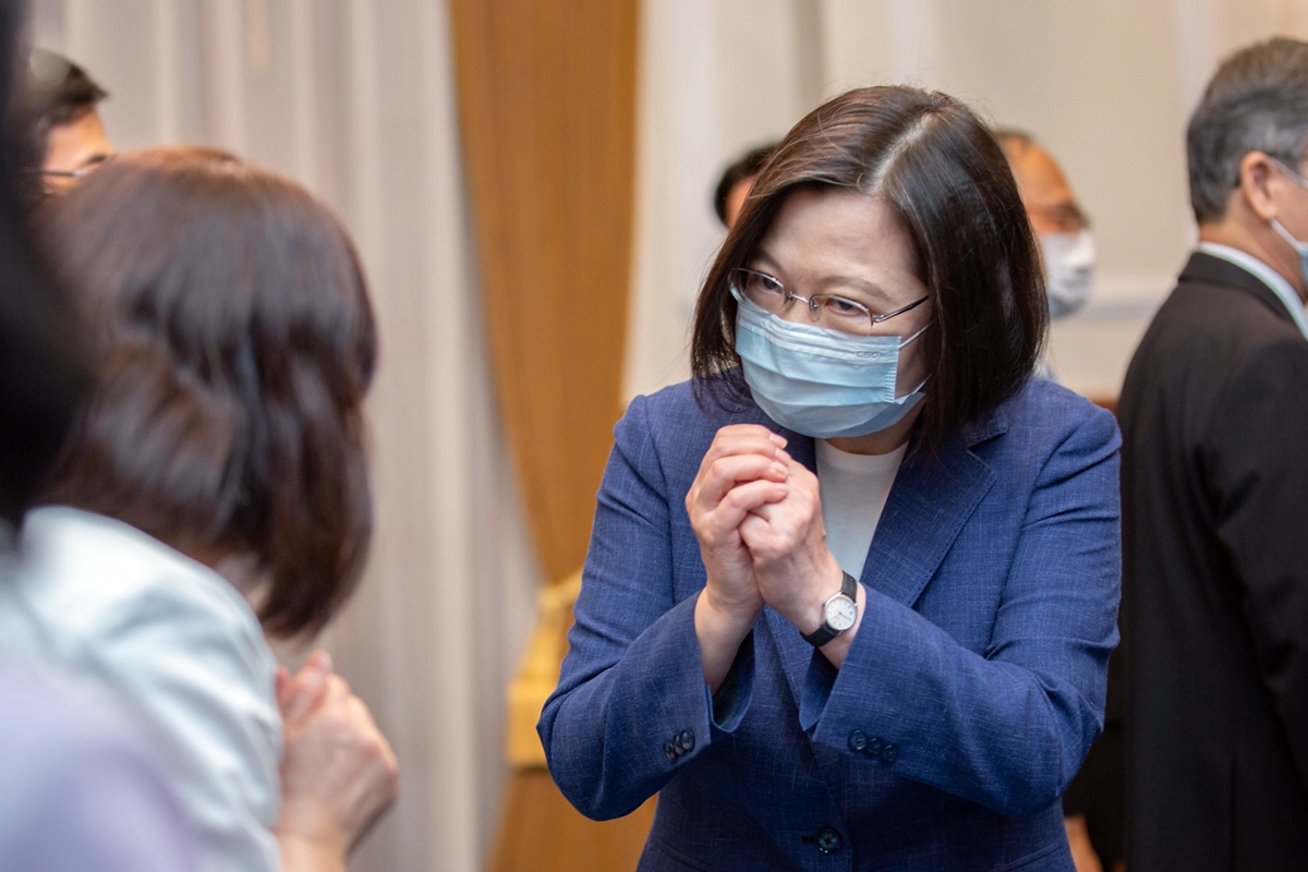 ▲國民黨４日表示， 全民應監督蔡英文總統對美經貿談判，擔憂蔡英文會繼開放美豬之後，退讓更多項目。(圖 / 總統府提供)