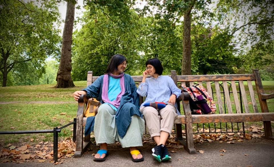 ▲嚴詠能（左）今年七夕替老婆創作藏頭詩。（圖／嚴詠能臉書） 