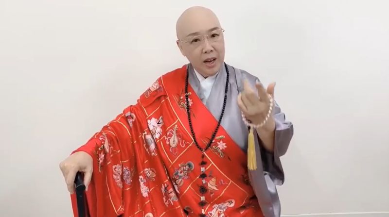▲恆述法師說明欠債源由。(圖/恆述法師直播)
