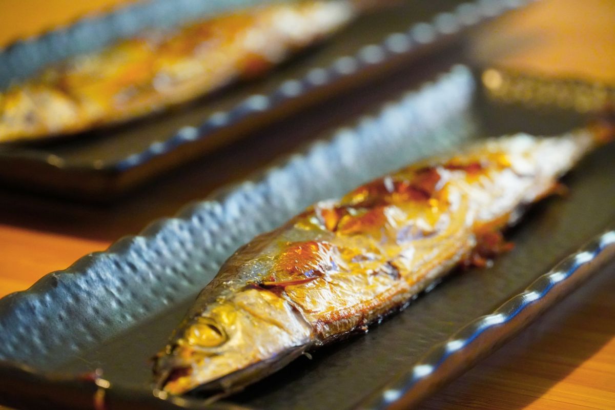 ▲中秋節烤肉，食材不妨挑選含有豐富Omega-3的秋刀魚。（示意圖／翻攝PhotoAC ）