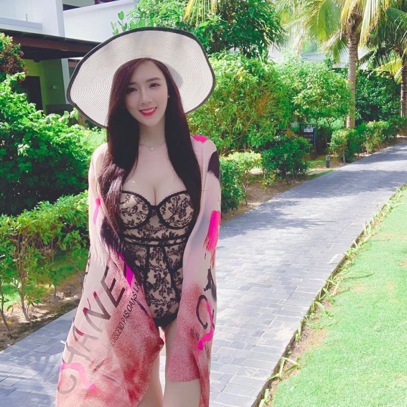 ▲子涵不吝秀身材。(圖/子涵臉書、IG)