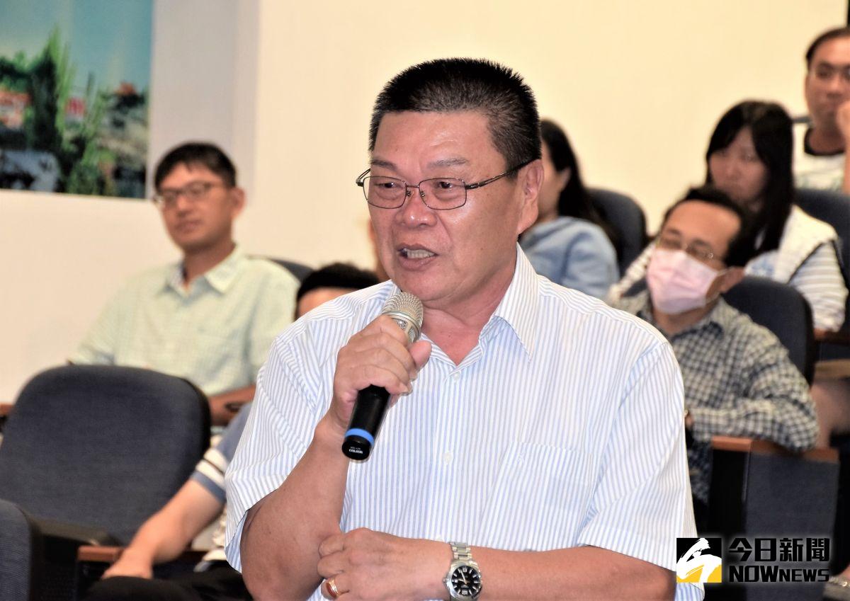 ▲前澎湖縣政府民政處長成萬貫在擔任第17、18屆澎湖縣議員時，涉嫌浮報人頭助理費用，澎湖地方法院一審依貪污治罪條例重判成萬貫有期徒刑12年、褫奪公權4年。（圖／記者張塵攝）