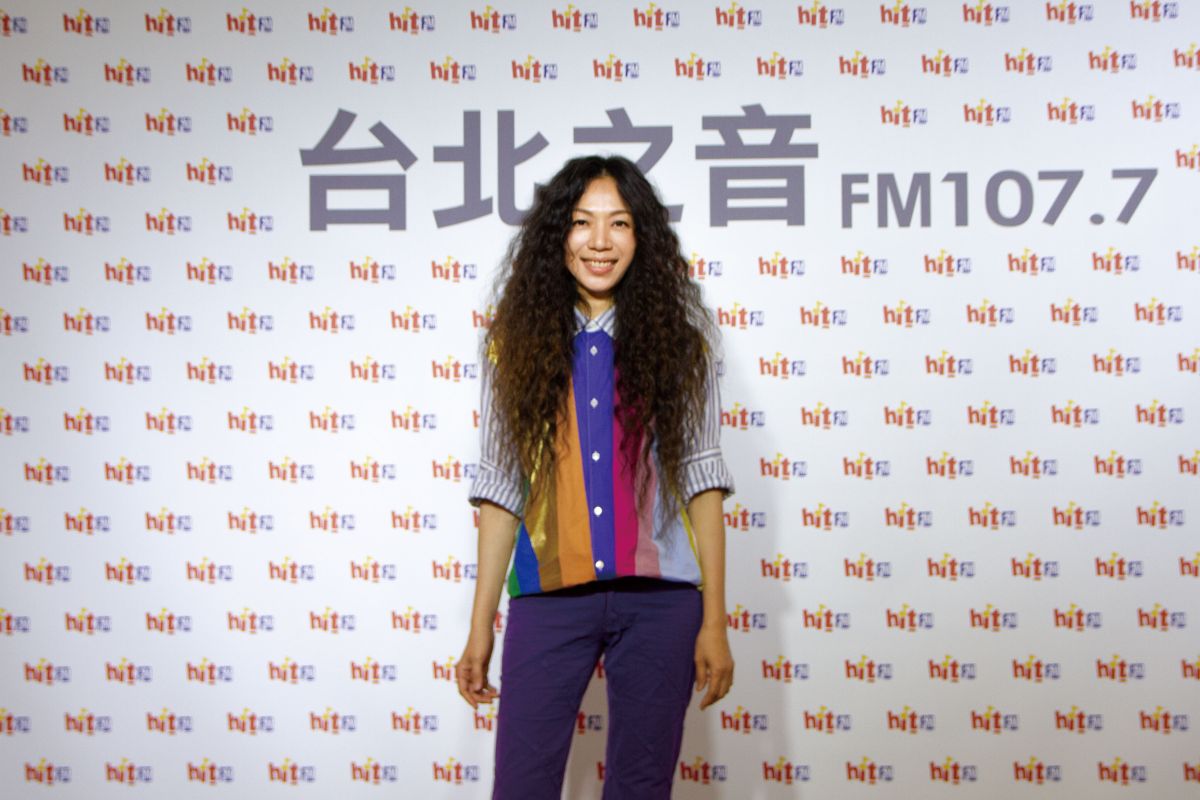 ▲萬芳在防疫期間練氣功來讓自己放輕鬆，也透露她把每一次的演唱會都當最後一次看待。（圖／Hit Fm聯播網提供）