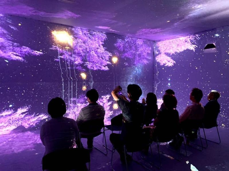 ▲8K Deep Space專區首次發表由文化內容策進院資助、師大美術館協辦的2020年新作《穿越身體》沉浸式劇場。（圖／台師大提供）