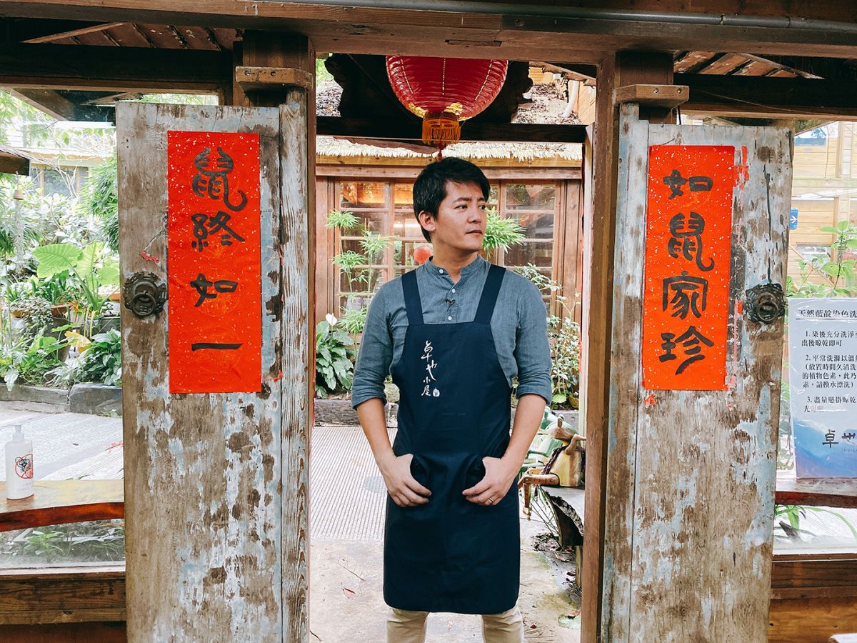 ▲謝哲青發掘客家深厚文化內涵，尋找苗栗山城當代的嶄新色彩。（圖／亞洲旅遊台提供）