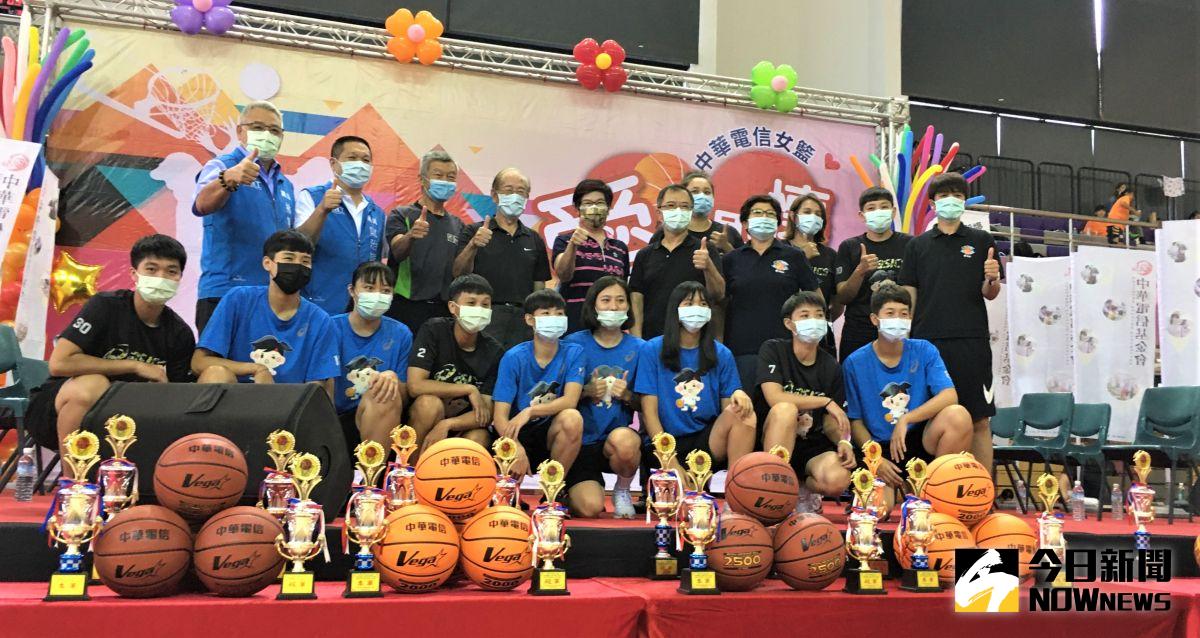▲中華電信女籃公益活動邁入10周年，首度前進新竹，今(12)日在清華大學熱鬧登場。（圖／鍾東穎攝 ,2020.09.12）