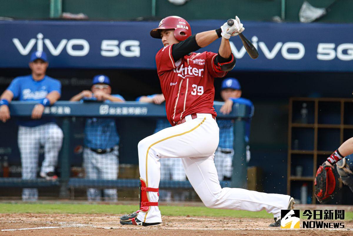 ▲樂天桃猿林立敲出全壘打。（圖／記者葉政勳攝）