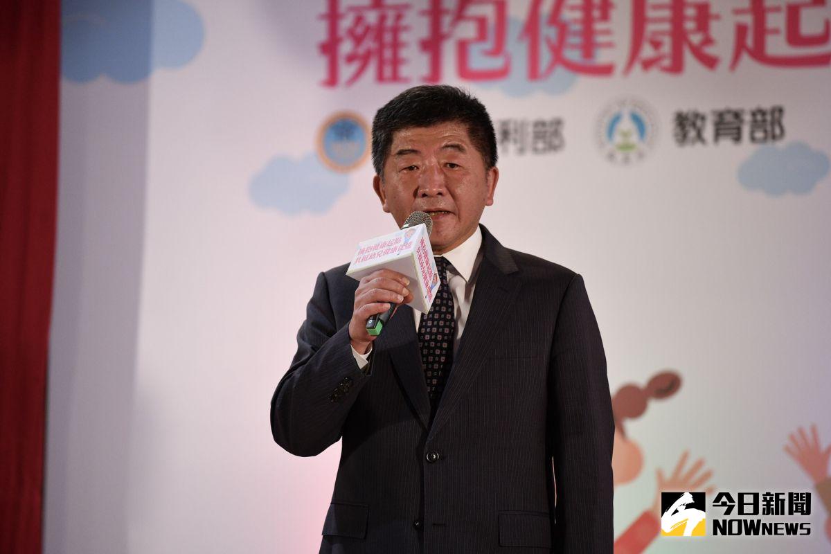 ▲衛福部長陳時中透露自己一向非常喜歡吃牛肉麵，但美牛不等於萊牛，美豬也不等於萊豬。（圖／資料照，記者林柏年攝）